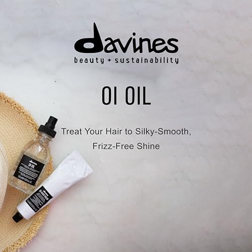 Davines OI Oil | Weightless Hair Oil Perfect for Dry Hair, Coarse & Curly Hair Types | Conrol Frizz | Soft, Shiny Hair
